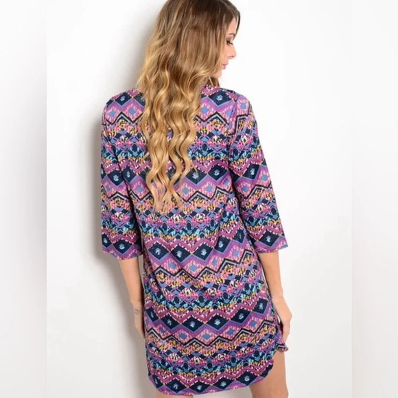 EVERLY-Notch V-Neck Shift Dress Purple Tile Print-Sz.M - Picture 2 of 14